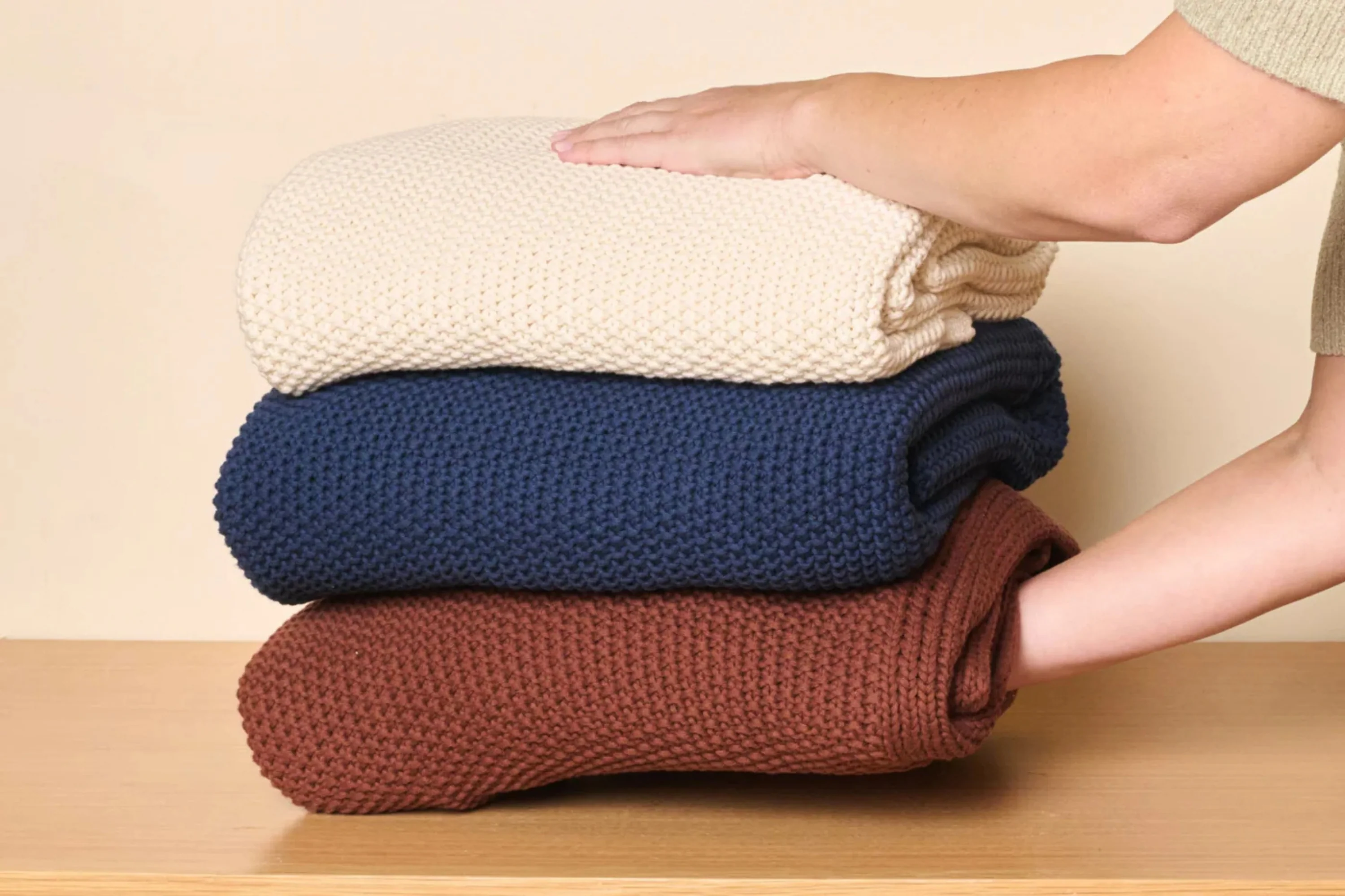 Cozy Knit Cotton Throw Blanket - Image 4